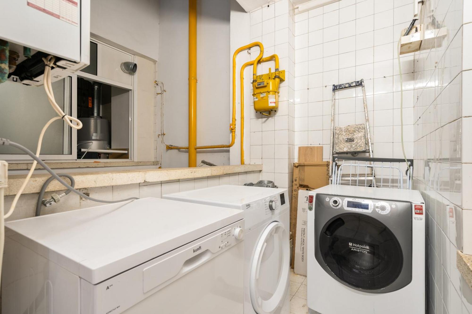 Fridays Flats Spacious 4Br Family Retreat Barcellona Esterno foto