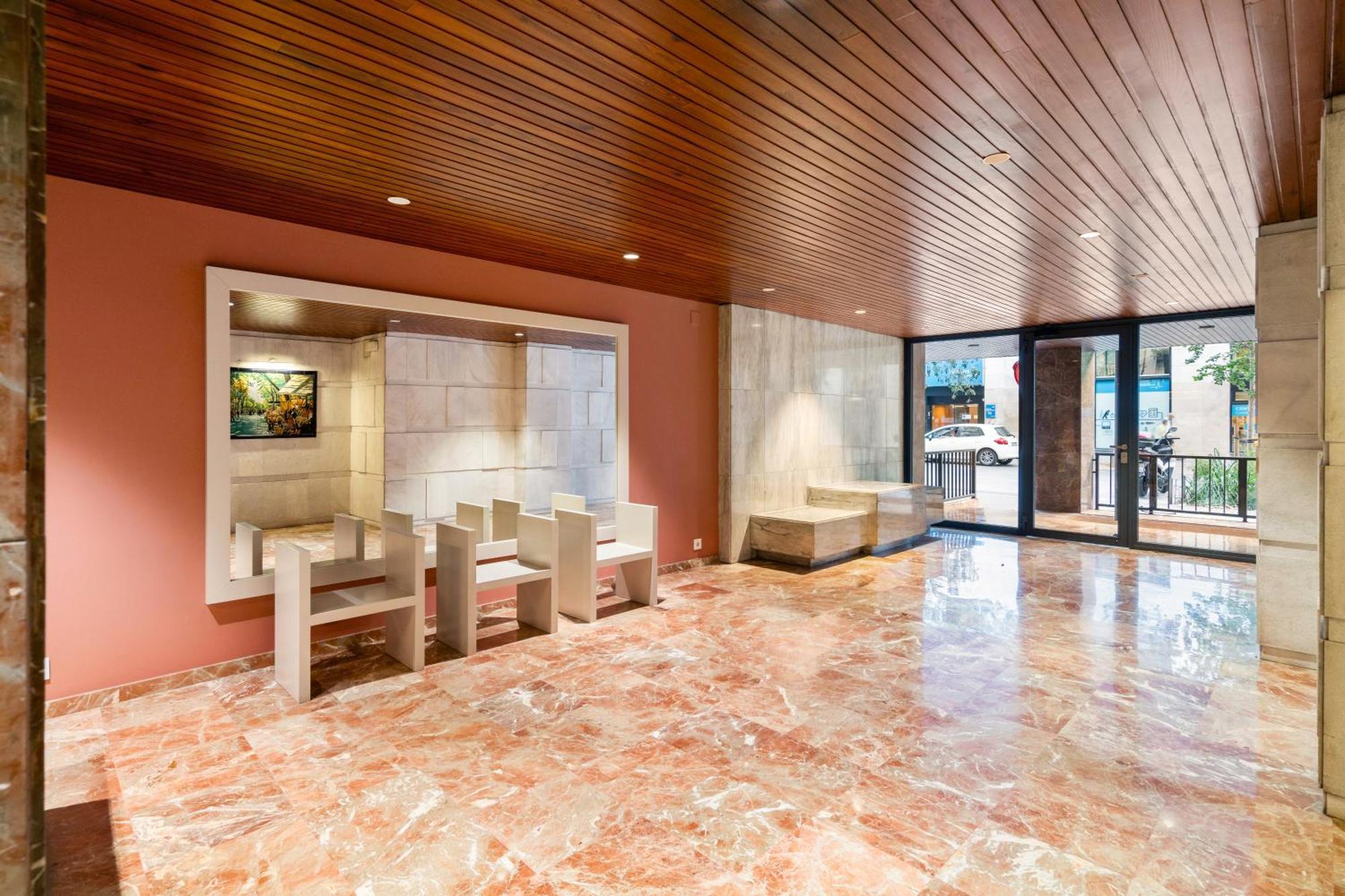 Fridays Flats Spacious 4Br Family Retreat Barcellona Esterno foto