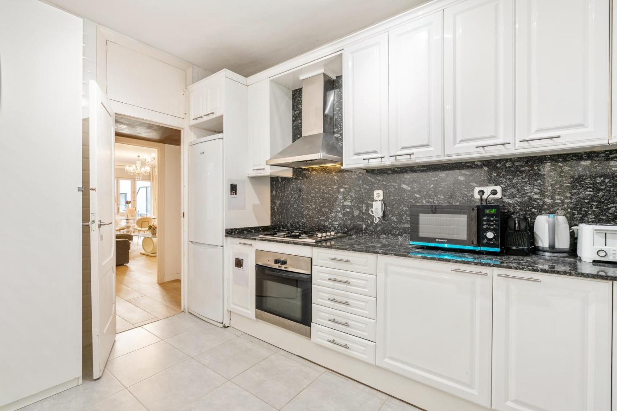 Fridays Flats Spacious 4Br Family Retreat Barcellona Esterno foto